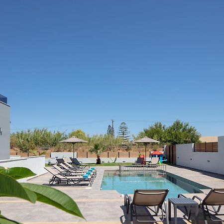 Sunnyside Villas, Ideal For Vibrant Stays,By Thinkvilla Pigianos Kampos  Екстер'єр фото