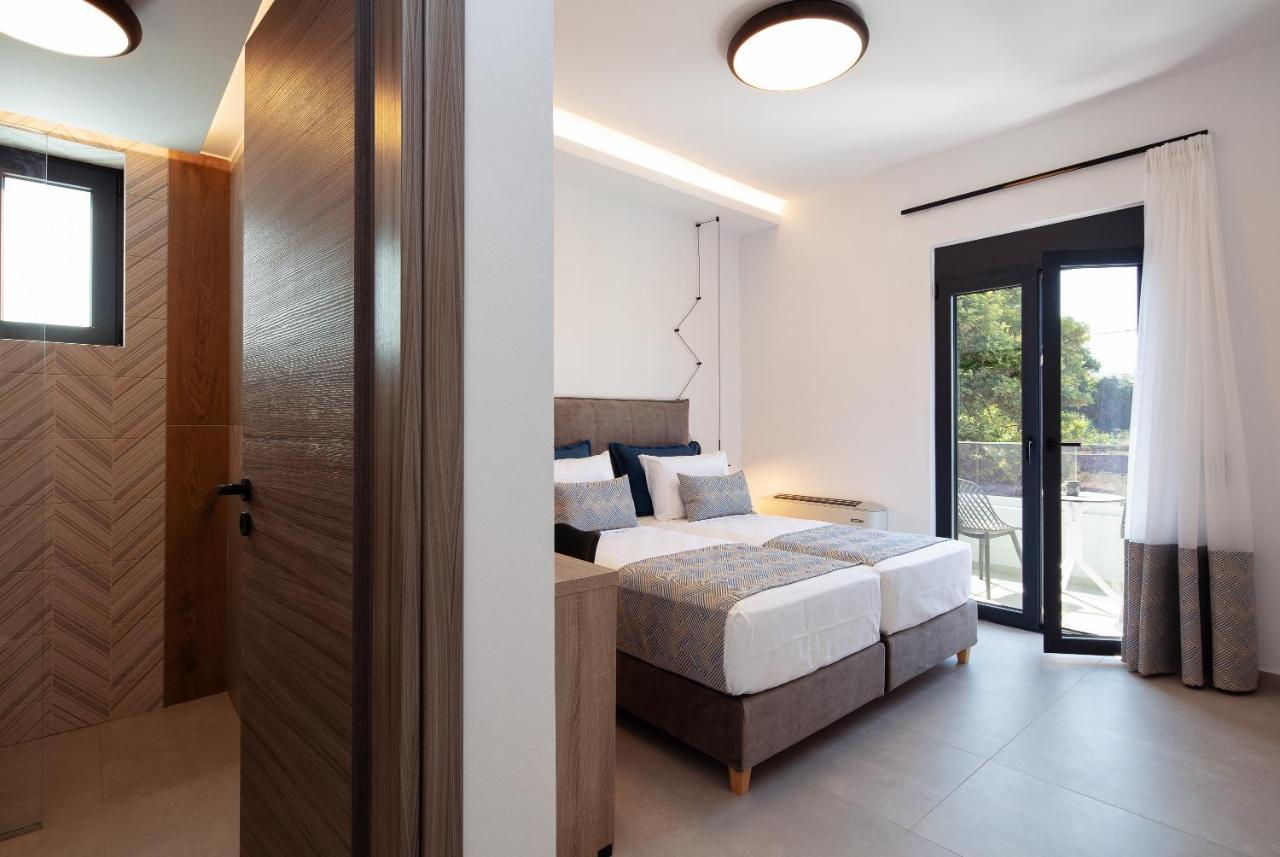 Sunnyside Villas, Ideal For Vibrant Stays,By Thinkvilla Pigianos Kampos  Екстер'єр фото